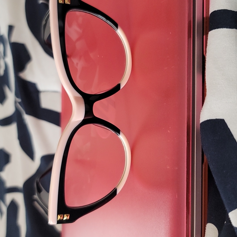 Eyewear